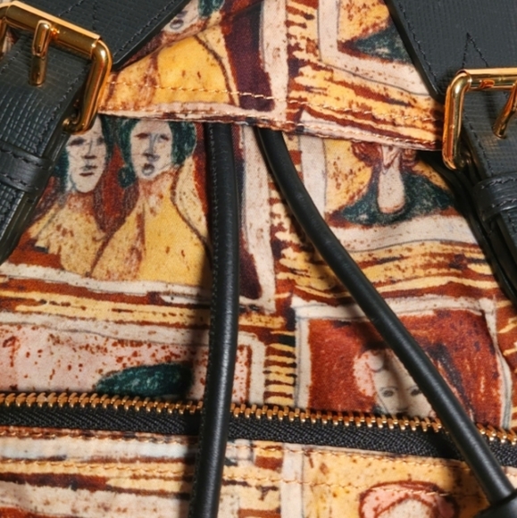 Burberry Portrait Runway Rucksack Henry Moore Collection - Picture 8 of 14